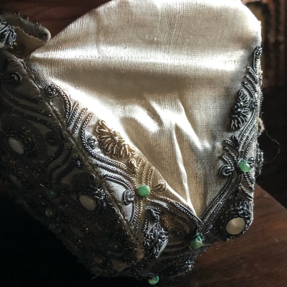 Vintage Silk, Natural Emeralds & Natural Baby Pearls Handbag ♥️ - Picture 7 of 16